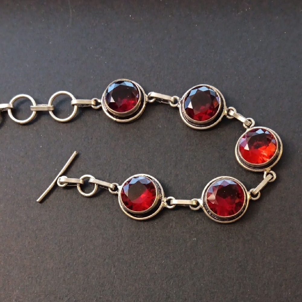 925 Silver And Red Stone Adjustable Bracelet